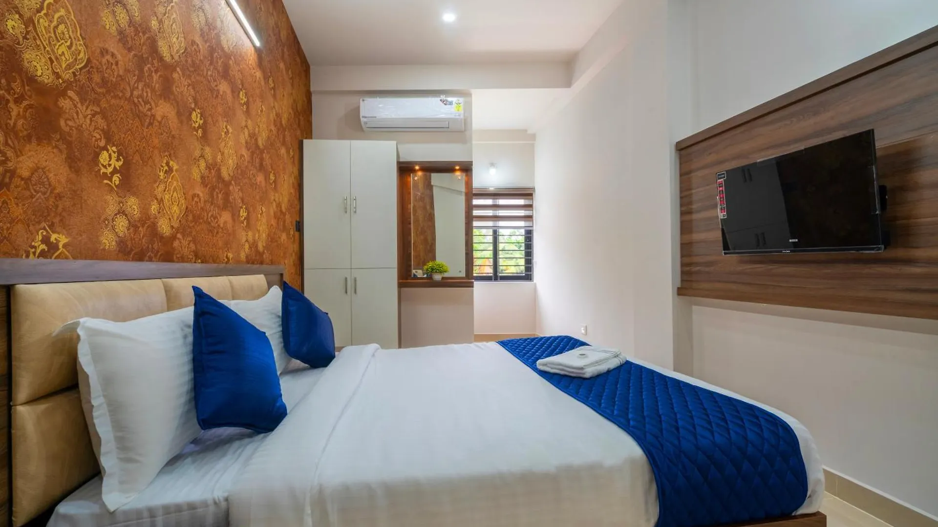 Hotel Amala Arcade Ac Rooms Thrissur